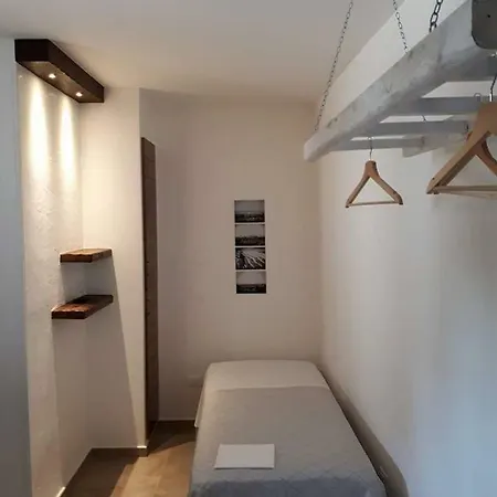 בית חווה Masseria Nzeta קרוביניו